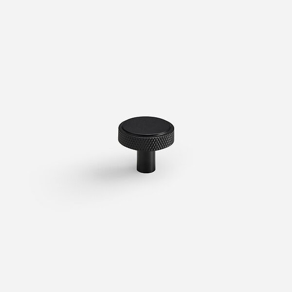 Lija - Knurled Brass Matte Black Knob - Matte Black Brass